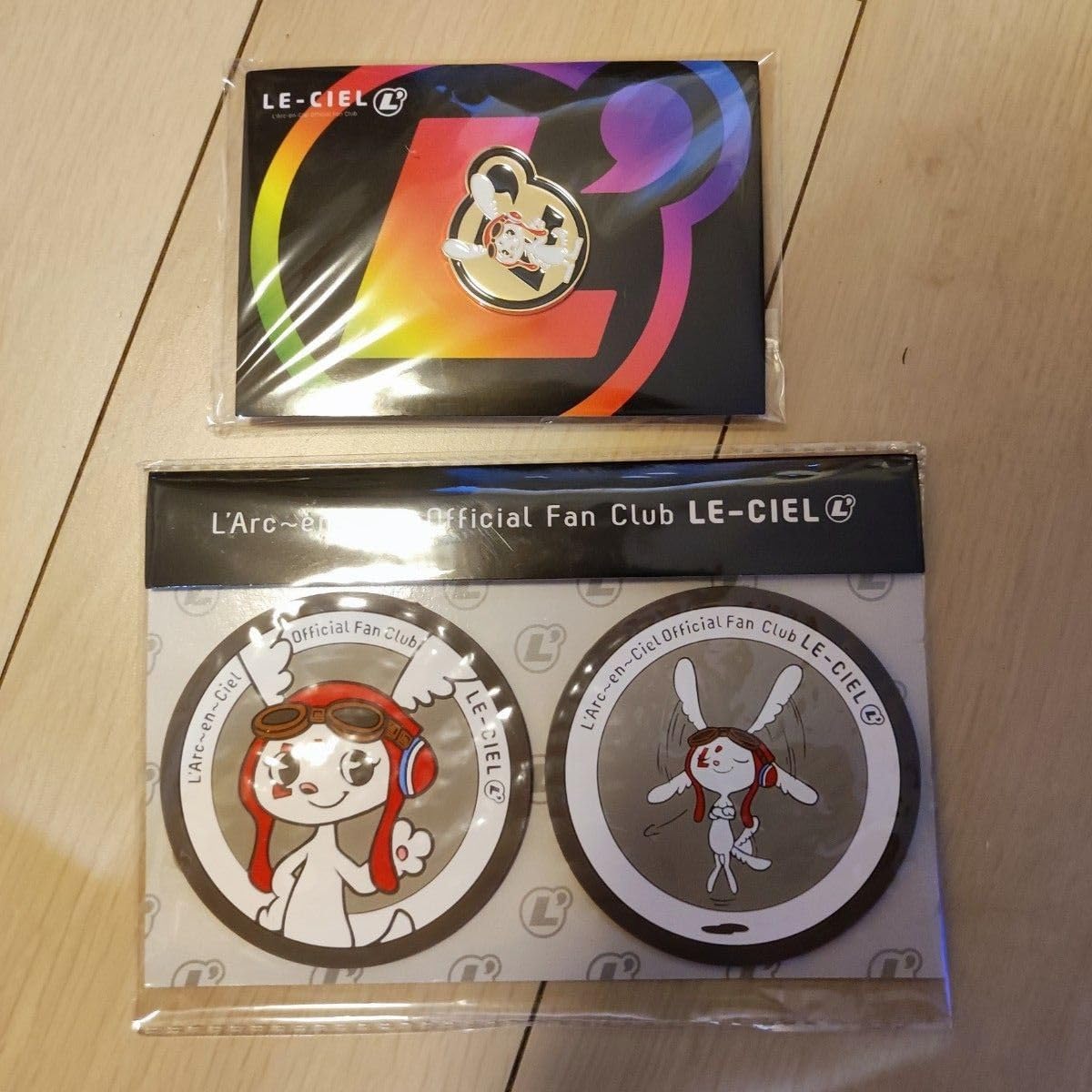 Amazon.co.jp: ラルク ルシエルちゃん F.C限定特典 ピンバッチ